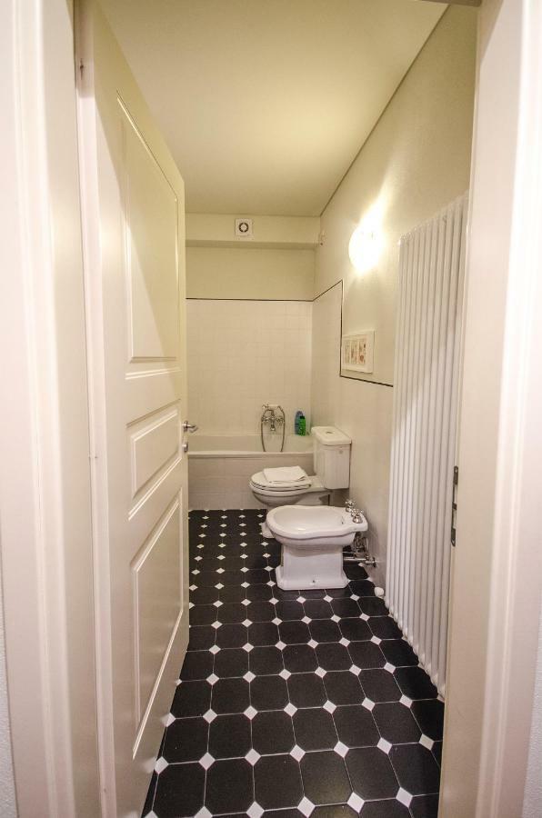 בולוניה Azeglio Apartment, A Due Passi Da Piazza Maggiore מראה חיצוני תמונה