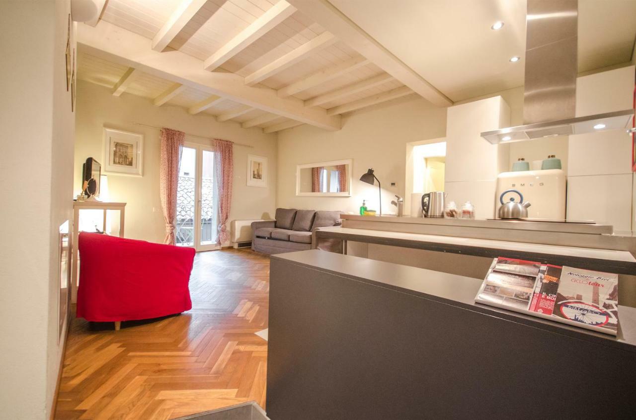 בולוניה Azeglio Apartment, A Due Passi Da Piazza Maggiore מראה חיצוני תמונה