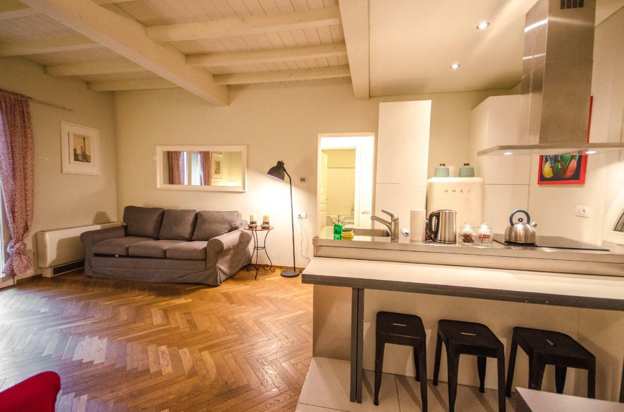 בולוניה Azeglio Apartment, A Due Passi Da Piazza Maggiore מראה חיצוני תמונה